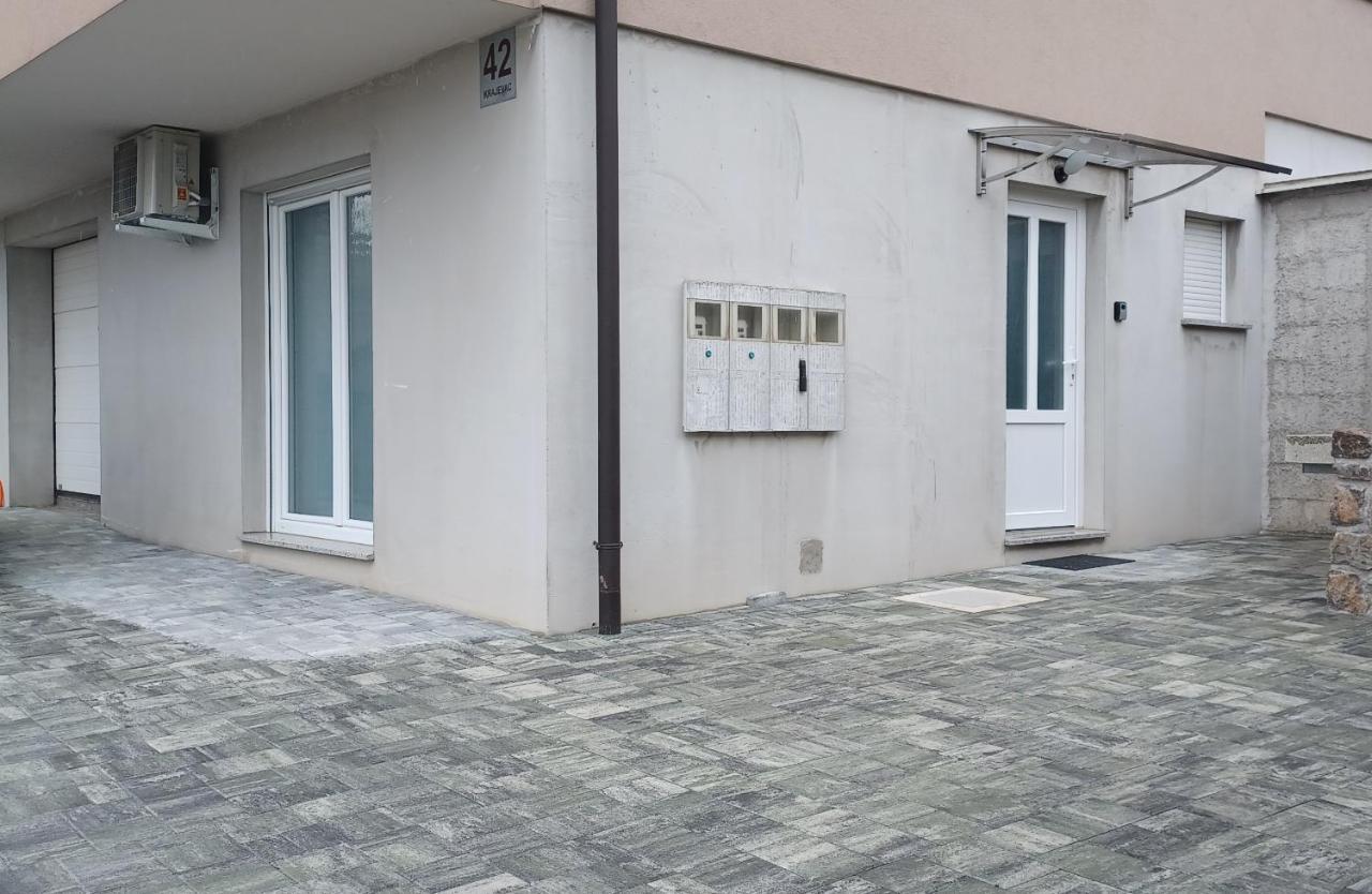Studio Apartman Kastav Hill Exterior foto